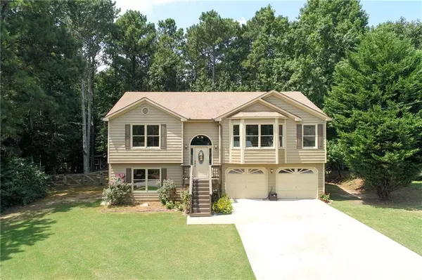 750 Holcombe Woods CT, Auburn, GA 30011