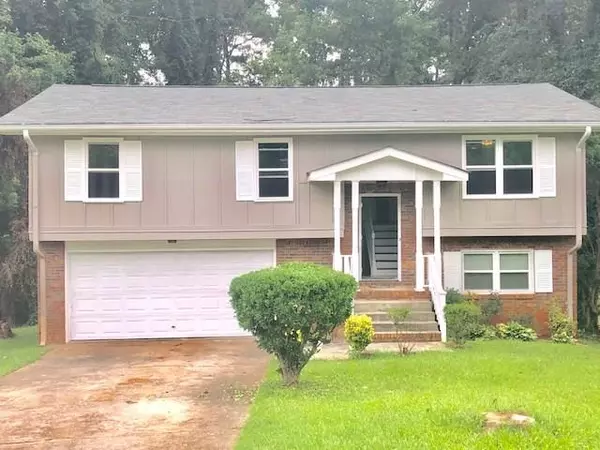 4324 Carrollwood DR, Stone Mountain, GA 30083