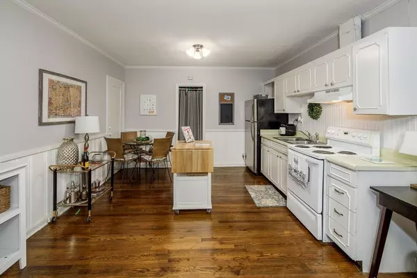 Atlanta, GA 30324,990 Lindbergh DR