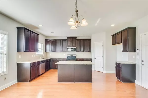 Atlanta, GA 30349,3754 Lake Haven WAY