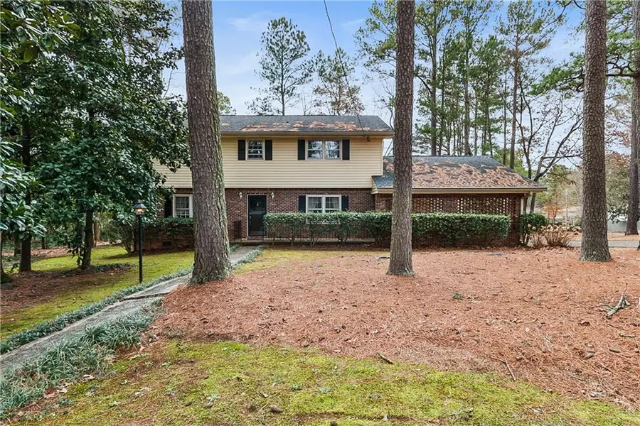 2514 Maclaren CIR, Dunwoody, GA 30360