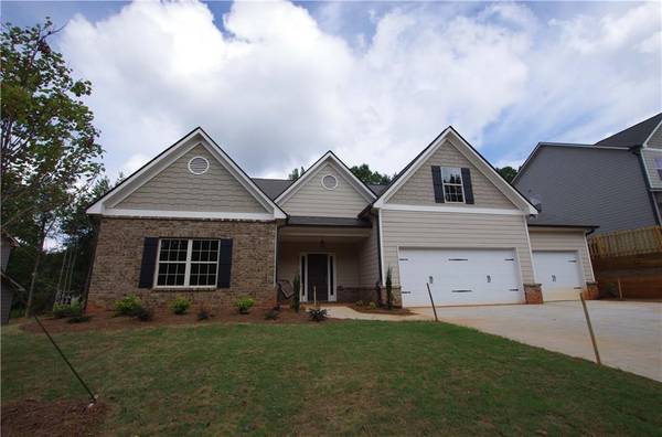 828 Joy DR, Hoschton, GA 30548