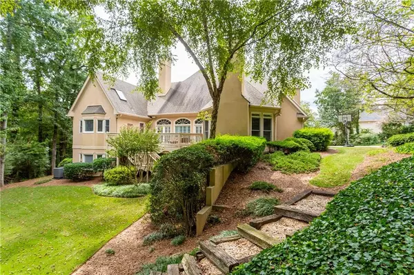 Johns Creek, GA 30097,240 Pinnacle Pointe