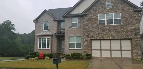 390 Chandler Bluff Court, Grayson, GA 30017