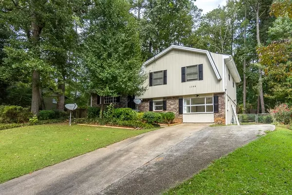 Clarkston, GA 30021,1085 De Leon DR