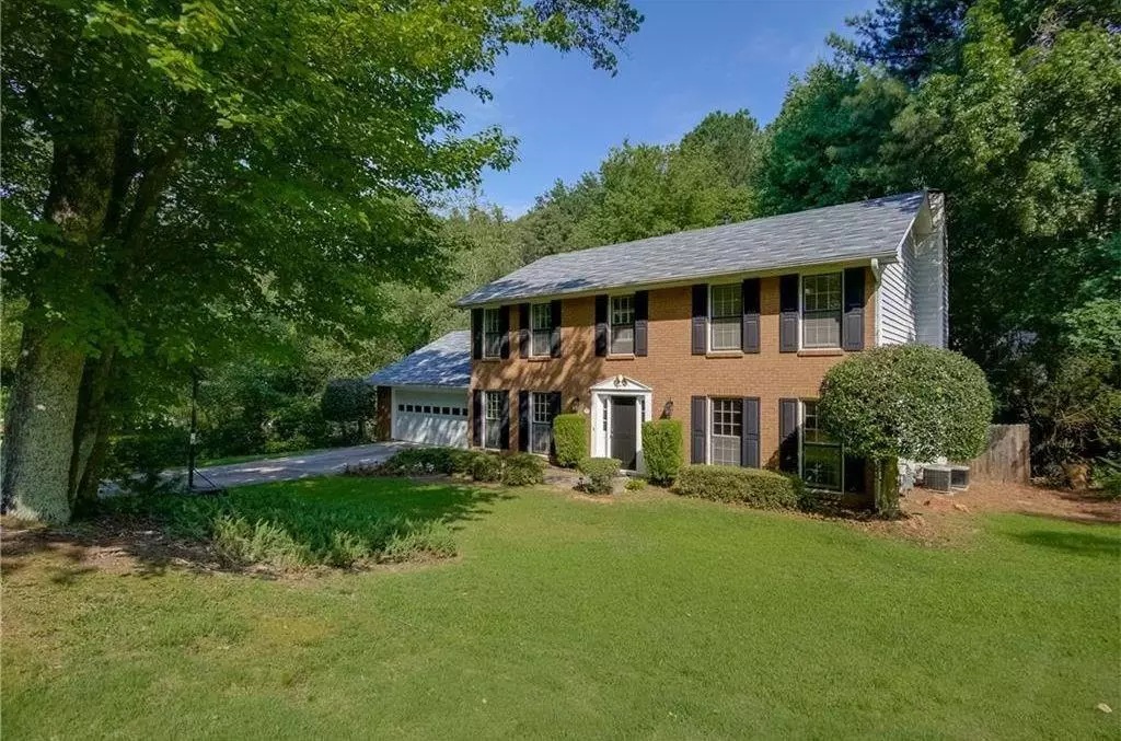 Roswell, GA 30076,650 Lake Forest CT