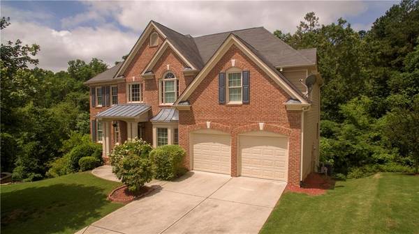 892 Preserve Bluff DR, Buford, GA 30518