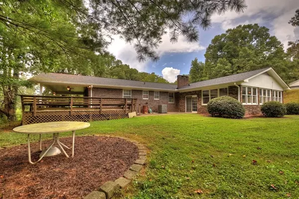 Ellijay, GA 30540,2837 Old Highway 5 S