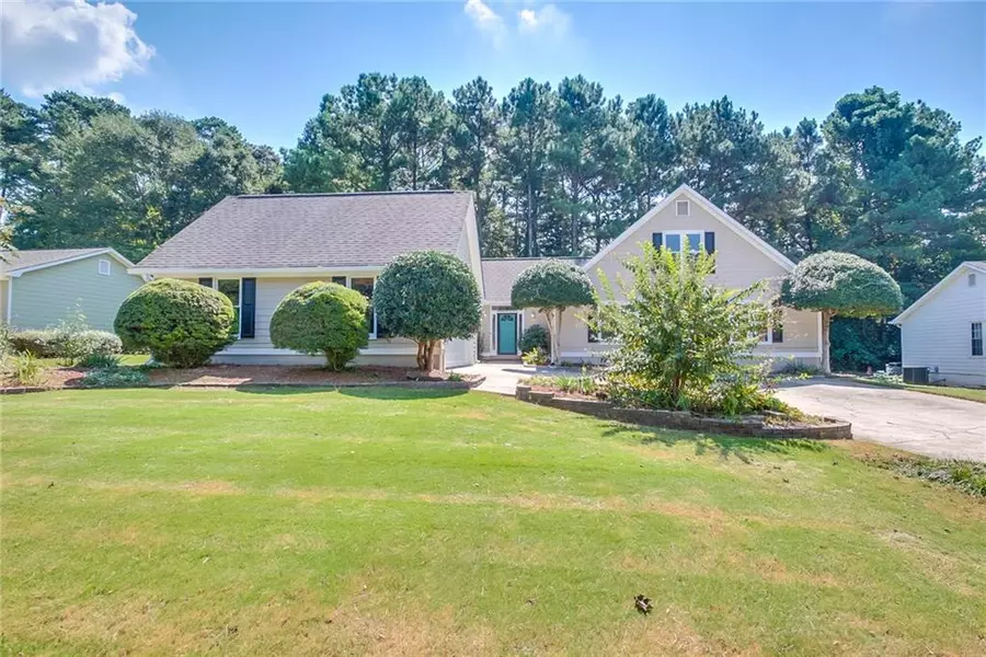 2834 Carriage Rowe, Duluth, GA 30096