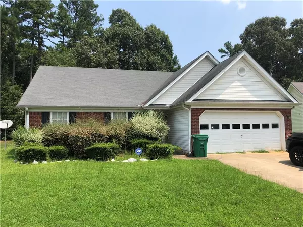 2423 Hillvale CIR, Lithonia, GA 30058