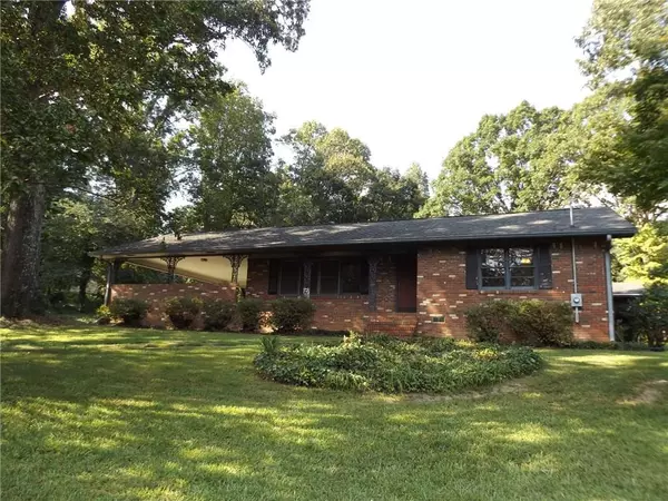 3831 Ben Hill RD, Lithia Springs, GA 30122