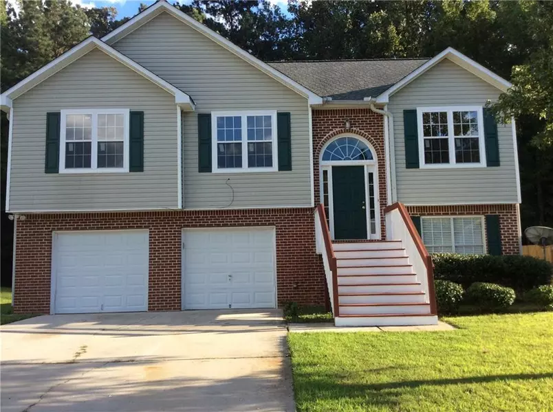 2891 Stone Creek DR, Rex, GA 30273