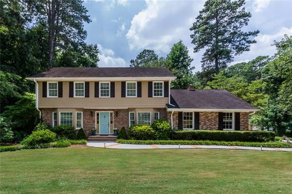 5370 N Peachtree RD, Dunwoody, GA 30338