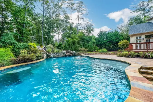 Milton, GA 30004,705 Scarlet Oak TRL