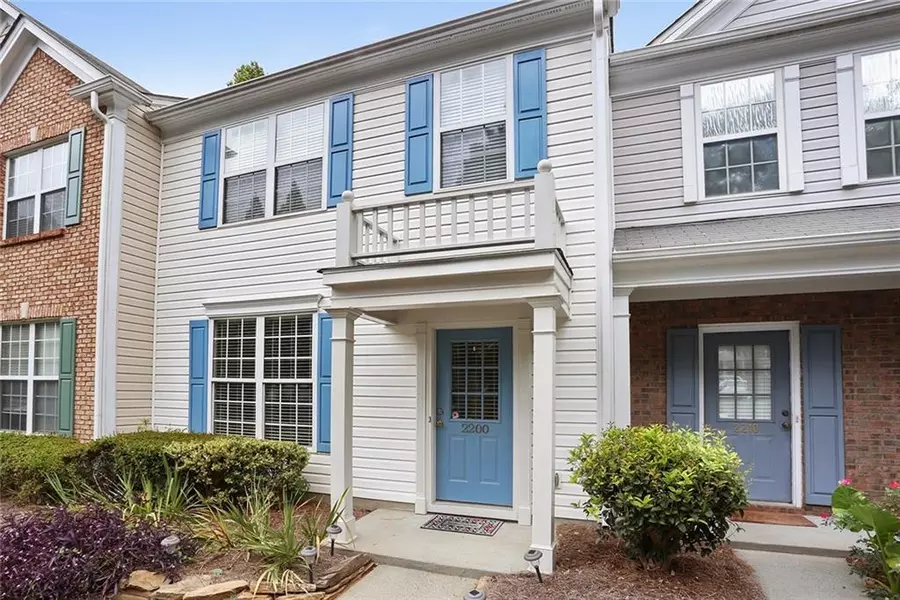 2200 Whitestone PL, Alpharetta, GA 30005