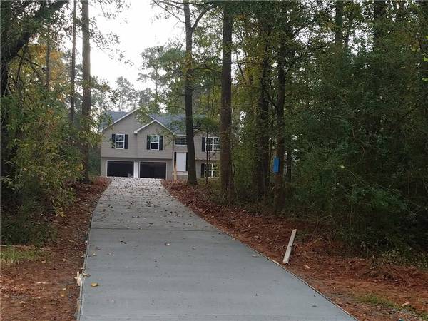 4242 Meadow Point DR, Gillsville, GA 30543