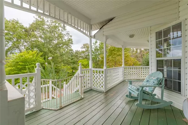 Dawsonville, GA 30534,323 Paradise DR