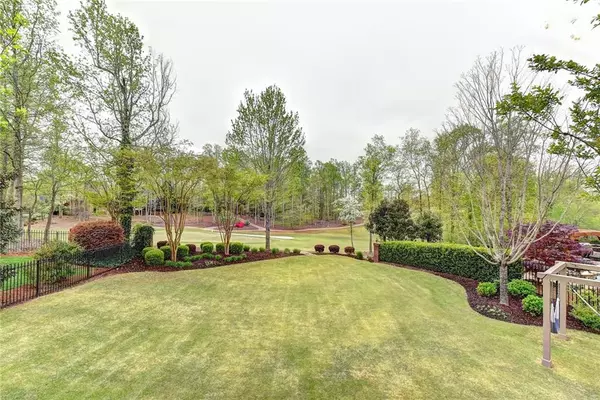 Suwanee, GA 30024,7055 Laurel Oak DR