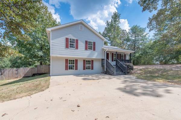 69 New Harmony RD, Cedartown, GA 30125