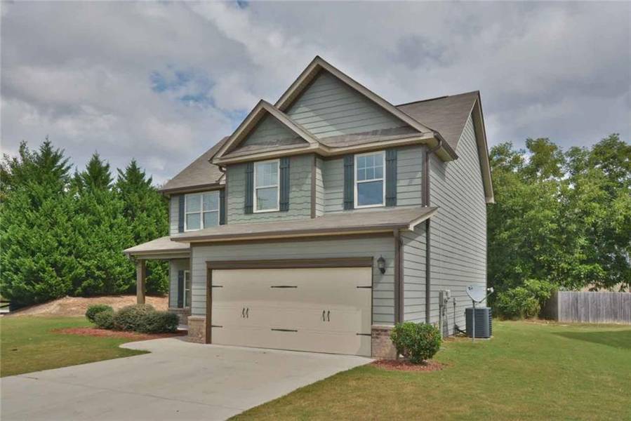 1208 Avington Glen DR, Lawrenceville, GA 30045