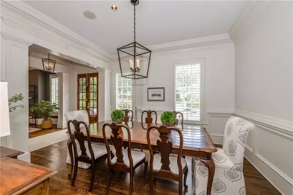 Atlanta, GA 30342,4084 Peachtree Dunwoody RD