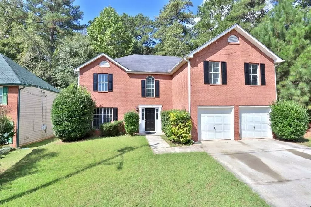 Stone Mountain, GA 30087,923 CARRIAGE TRACE CIR