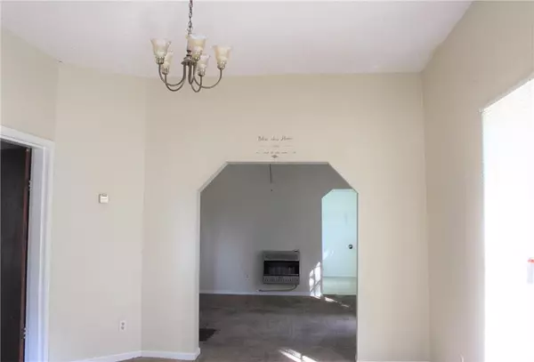 Cedartown, GA 30125,220 Spruce ST