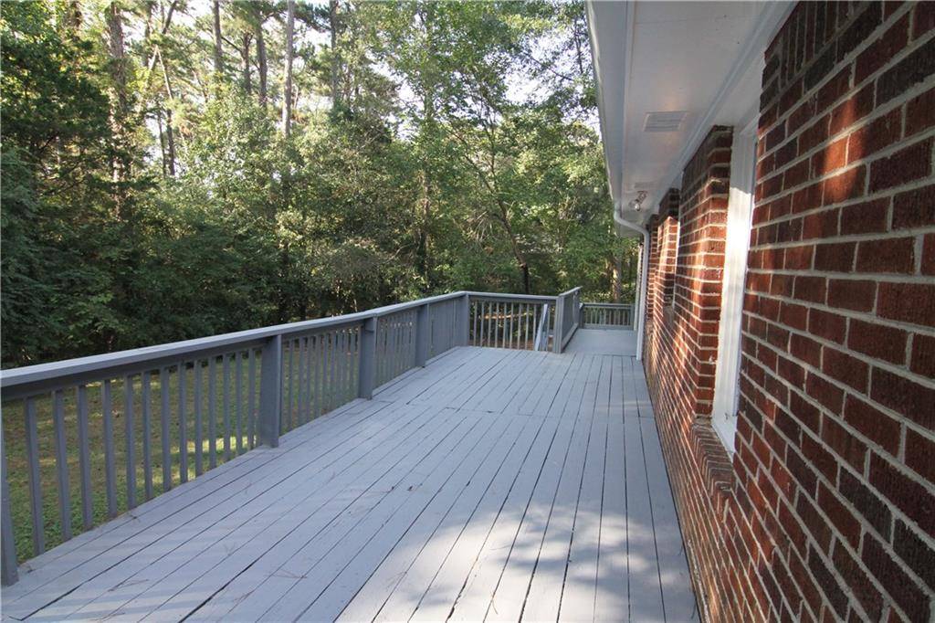 Stone Mountain, GA 30083,683 Oak Hill CIR