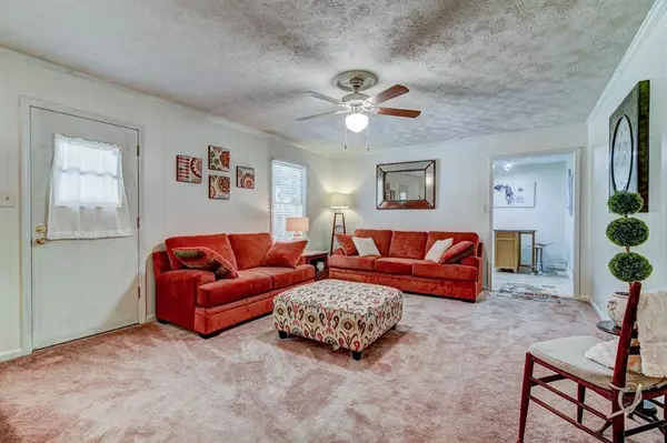 Smyrna, GA 30082,63 Vanessa DR SE