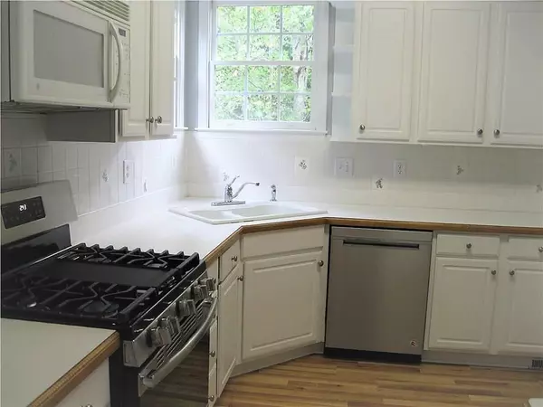 Grayson, GA 30017,2300 Cobble Creek LN