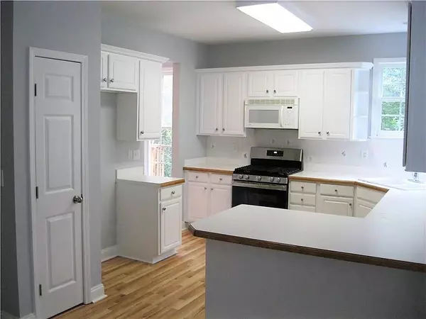 Grayson, GA 30017,2300 Cobble Creek LN