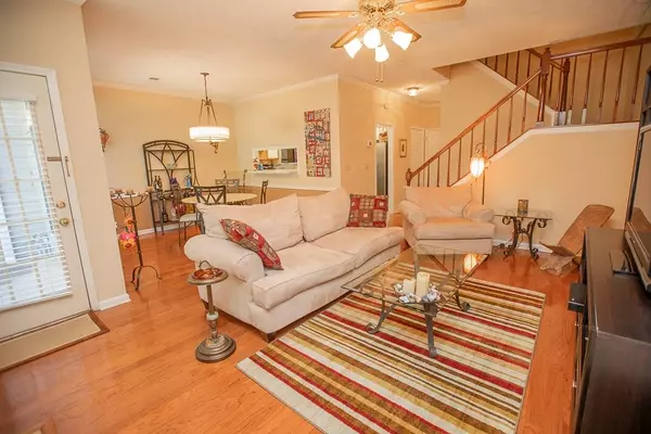 Alpharetta, GA 30022,637 Granby Hill PL