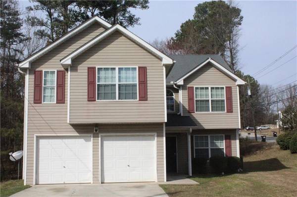 3905 Melanie Woods DR, College Park, GA 30349