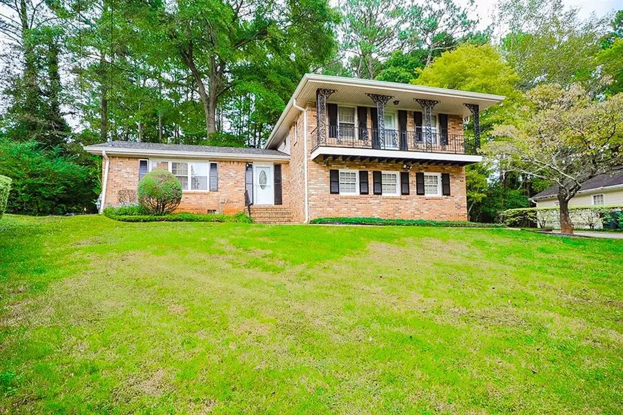 4516 Cherie Glen TRL, Stone Mountain, GA 30083