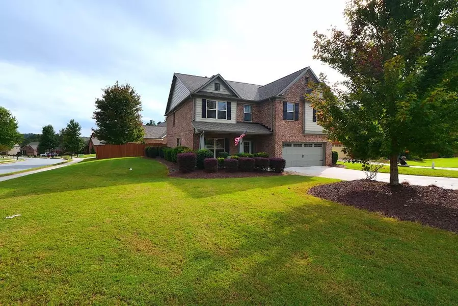 6203 Stillwater CV, Flowery Branch, GA 30542