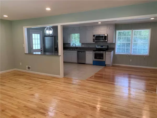 Jonesboro, GA 30236,367 River RD