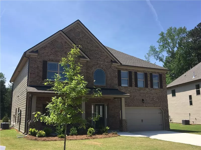 230 Misty Grove DR, Loganville, GA 30052