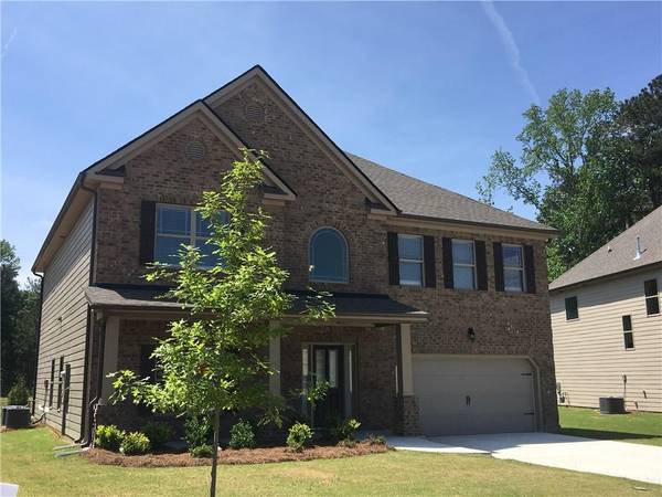 230 Misty Grove DR, Loganville, GA 30052