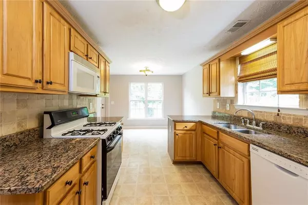 Union City, GA 30291,9672 Pine CT