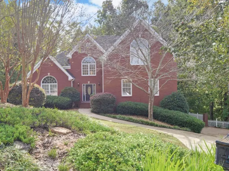 6027 Thornlake DR, Flowery Branch, GA 30542