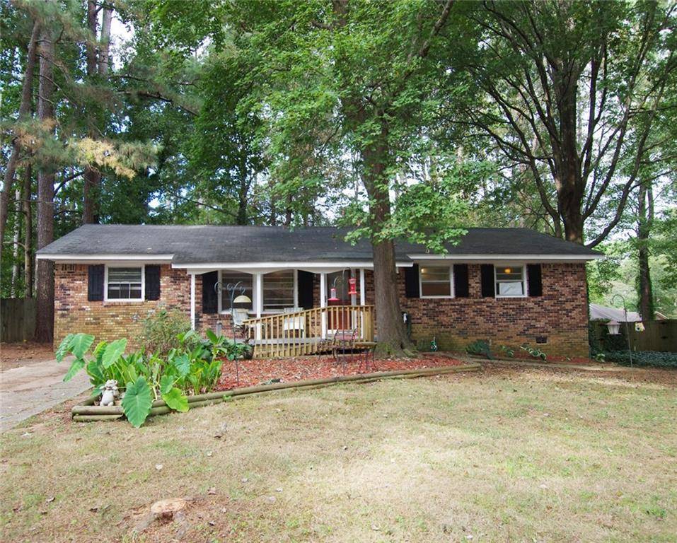 2853 Fantasy LN, Decatur, GA 30033