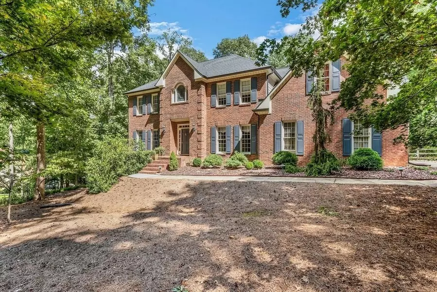 404 Crabapple Springs CT, Woodstock, GA 30188