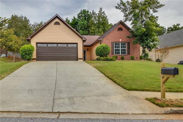 1075 Hillary LN, Lawrenceville, GA 30043