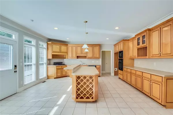 Lithonia, GA 30038,4069 Brooks Mill DR