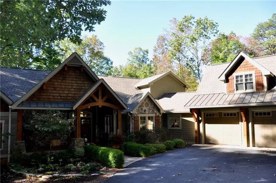 75 MALLARD COVE CIR, Big Canoe, GA 30143