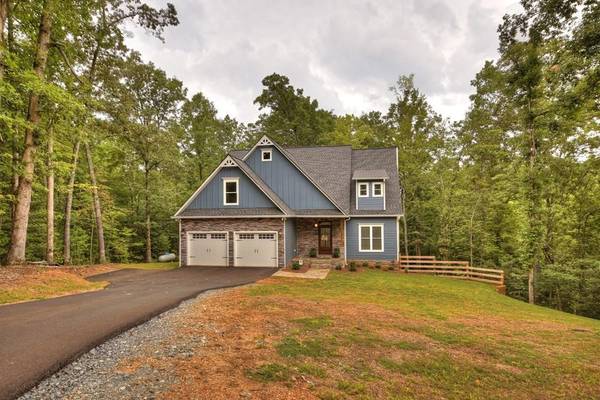 95 Mutzu LN, Ellijay, GA 30536