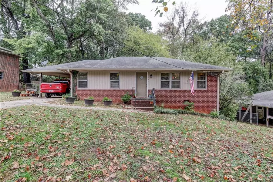 161 Old Bee Tree DR, Marietta, GA 30062