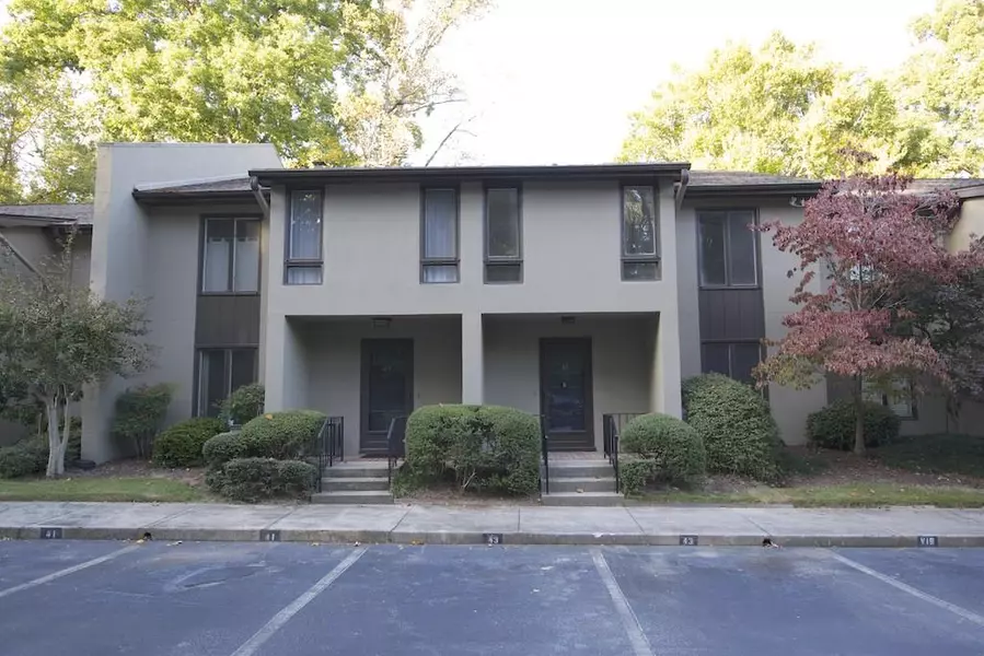 43 IVY TRL NE, Atlanta, GA 30342