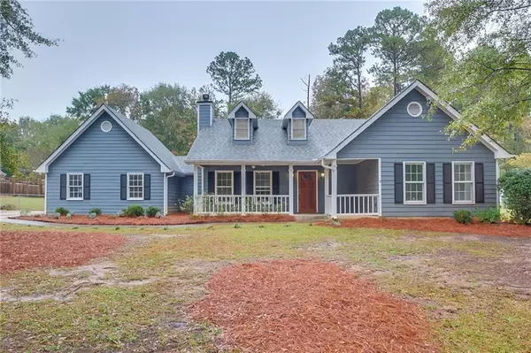 245 Pine Tree LN, Mcdonough, GA 30252