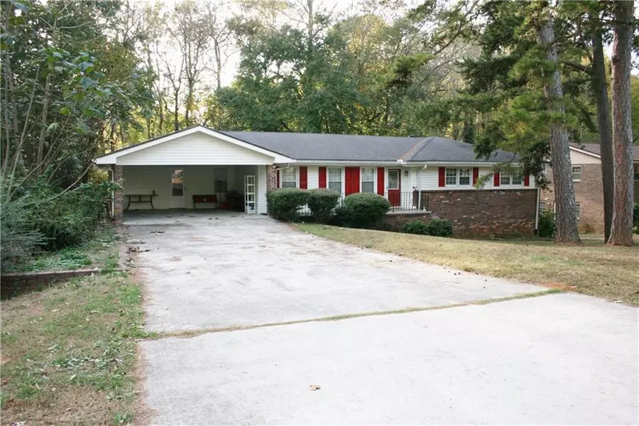 226 Lancelot WAY, Lawrenceville, GA 30046